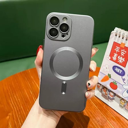 Skal för iPhone 17 Pro Max Metallic Paint + Matt Magnetisk Grå Magnetisk Frostat Silikon Helskalskydd