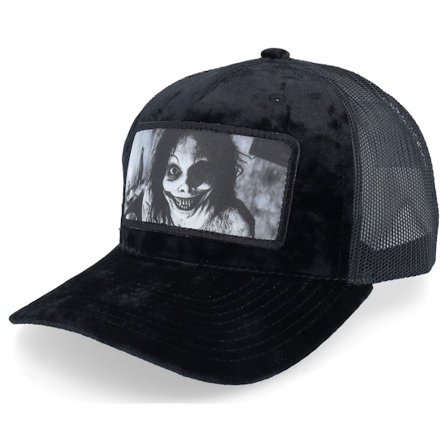 Scenes - Musta trucker Lippis - Horror Smile Velvet Black/Black A-frame Trucker @ Hatstore