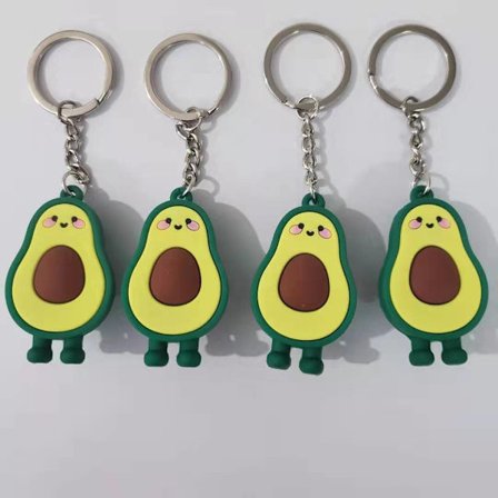 Kahden avaimenperän setti hahmojen muodossa, jotka sopivat yhteen