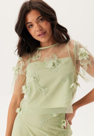 Bubbleroom Occasion - 3D Floral T-shirt Blouse - Light green - Kläder
