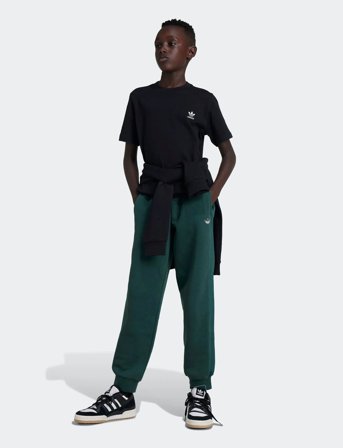 adidas Originals Tee - Black - 176