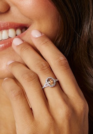 LILY AND ROSE Luna Ring Golden brown topaz Accessories