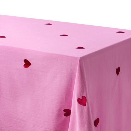 Midnatt Pink Hearts duk 250×145 cm, rosa
