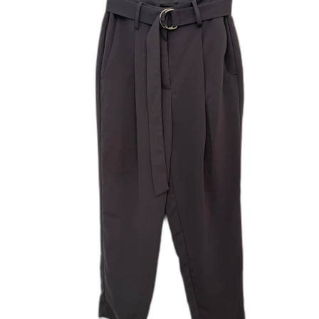 Byxor med band i midjan