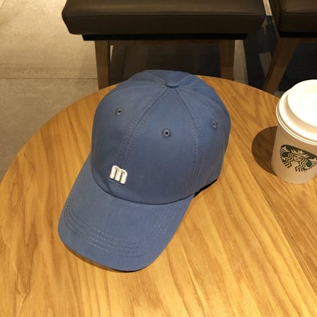 Fashion enkel M-bokstav broderi basebollkeps böjd brätte solhatt toppig keps,blå