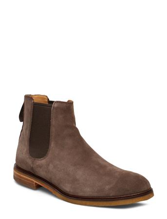 Clarkdale Gobi Brown Clarks