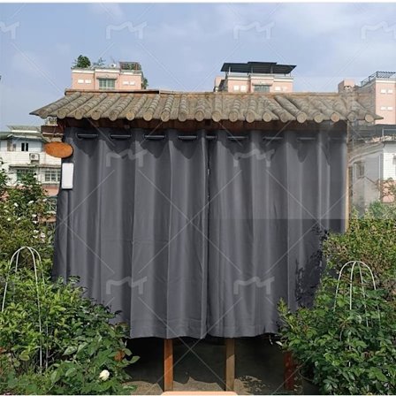 Udendørsgardiner til terrasser - Solbeskyttelse og mørklægning