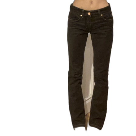 Snygga låga Acnejeans