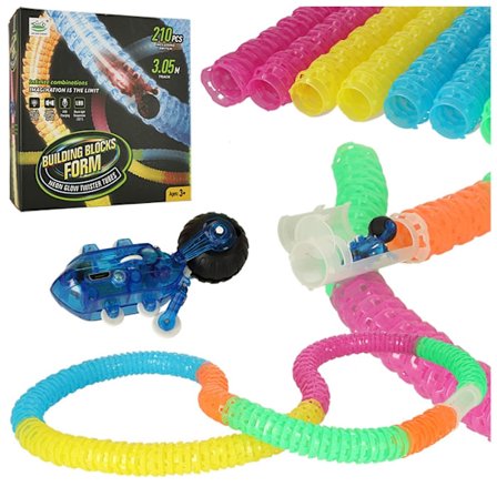 Lång rörbana med element för snabb bil 210