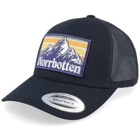 Wild Spirit - Svart trucker Keps - Swedish Norrbotten Landscape Black A-Frame Trucker @ Hatstore