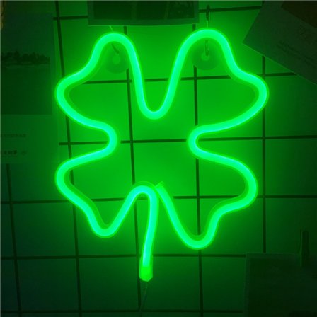 Irländsk fyrklöver lyser upp St. Patrick's Day 1 st neon skylt