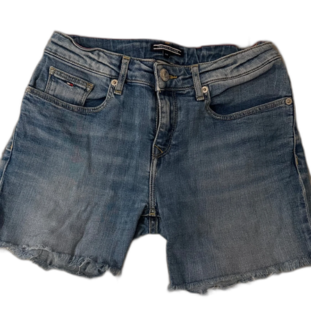 Blå jeansshorts från Tommy Hilfiger