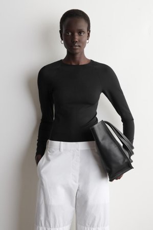 COS Femme Top À Manches Longues En Jersey Technique in Noir