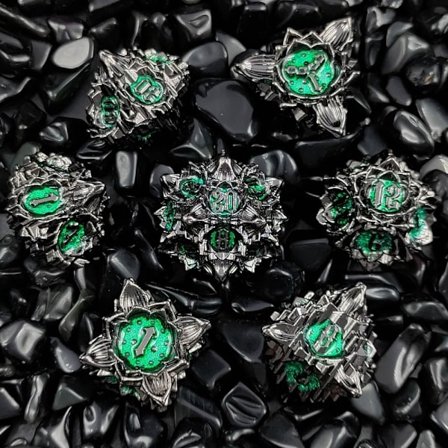 7ST/ Set metalltärningar Set tärningar SILVER&GRÖN