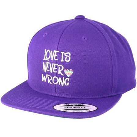 Pride - Purple snapback Czapka Z Daszkiem - Love Is Never Wrong Purple Snapback @ Hatstore