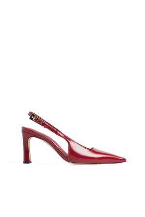 NA-KD - Squared Cut Slingback Pump - Sko Nyttårsaften - Rød - EU 36