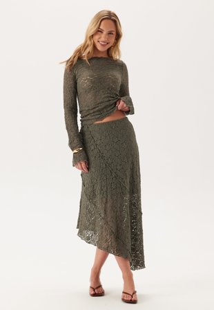 BUBBLEROOM - Asymmetric Lace Skirt - S