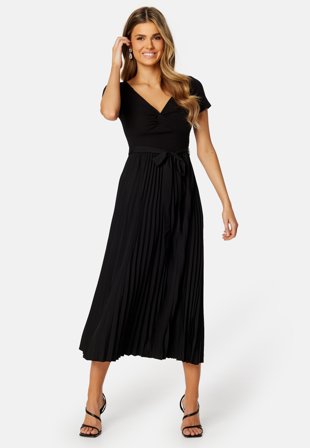 Guess Es SS Erynn Dress Jet Black A996 Klær