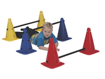 Koner med höjdpinnar 6/fp - Lyreco - Skola och förskola - Idrott, hälsa och rörelse - Motorik