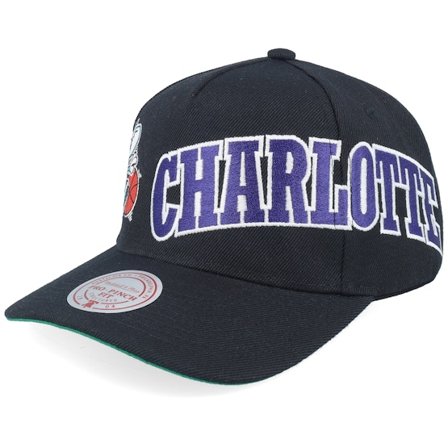 Mitchell & Ness - NBA Svart adjustable Keps - Charlotte Hornets Busted Pro Hwc Black A-Frame Adjustable @ Hatstore