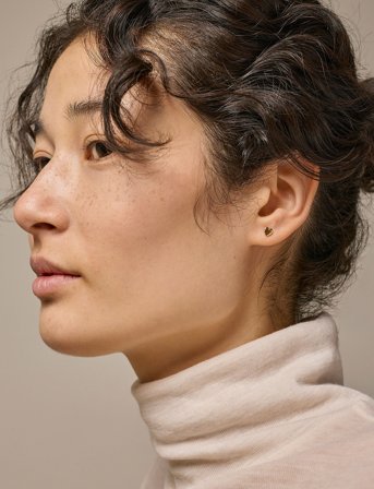 Enamel Copenhagen Studs, Heart - Gold - ONE SIZE