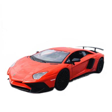 1:24 Lamborghini Lp750 4 Sv Modell Hög Imiterad Form