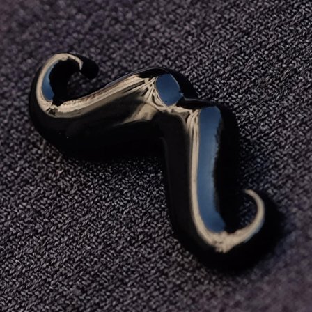 Pino de Lapela Bigode Preto for Men