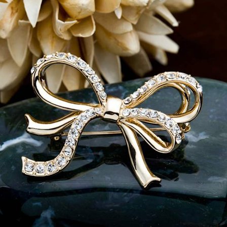 Moderigtigt sødt corsage-smykke i legering til kvinder - Sweater cardigan-frakke-nål