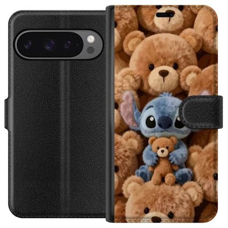 Kompatibel Tegnebogsetui til Google Pixel 9 Pro XL Stitch omgivet af brune teddybjørne med en lille teddybjørn i armene i en sød og hyggelig kawaii-de