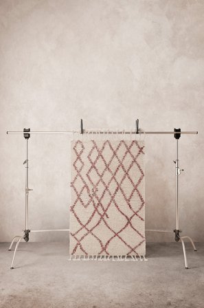 Jotex - Ullteppe 100x150 Cm Ull Naturhvit/lilla ADMIRA - Kjøp Barnetepper hos Jotex