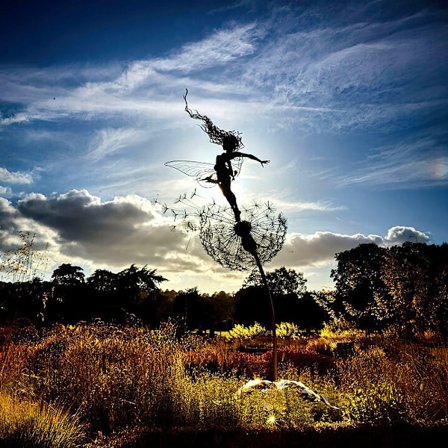 Tanssiva Keiju Voikukka Patsas Koristeelliset Seipäät