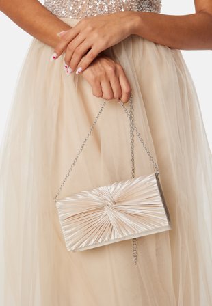BUBBLEROOM Knot Clutch Accessories