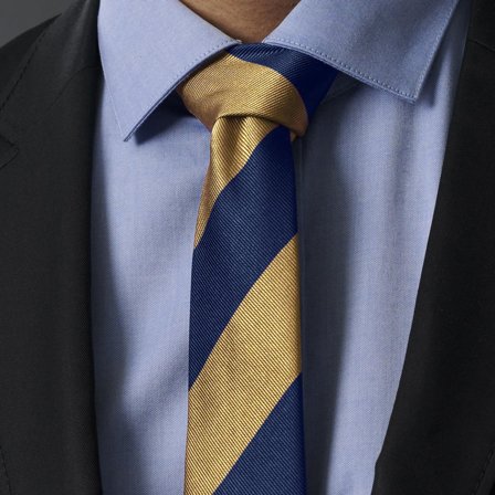 Zlatá a námořnicky modrá pruhovaná hedvábná 6cm kravata pro muže - Vzorované Kravaty