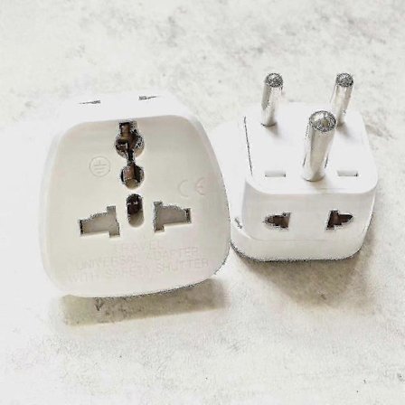 India Sri Lanka Type D Reiseadapter Med 2 Strømuttak Svart Farge 1 Til 2 Til UK US Au Veggkontakt Strømplugg