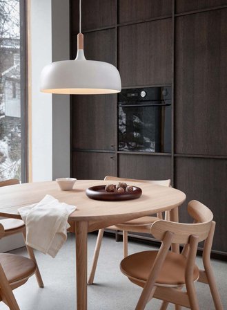 Acorn taklampe Ø48 - matt hvit