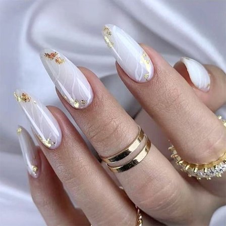 Elegante sølvglitrende, holdbare hover, tynne falske hover i plast for fester og bryllup