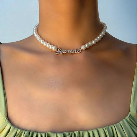 VishowCo Anpassat Namn Bokstäver Imitations Pärlhalsband För Flickvän eller Mor Födelsedag Specialgåva Personliga Smycken (Guld, 35 cm)