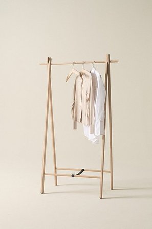 Jotex - Tøjstativ Eg Natur GRÖNVIK Køb Entrémøbler hos Jotex