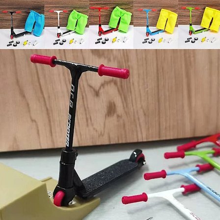 Legeringsfinger Scooter med Mini Scooter Værktøj og Fingerboard Skateboard Legetøj Rød 1 Stk