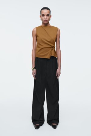 COS Women's Top Con Detalle De Nudo in Azul