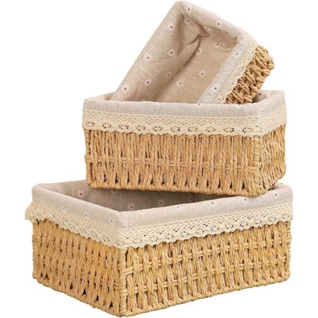 Sett med 3 flettede oppbevaringskurver, liten rektangulær flettet kurv med lin