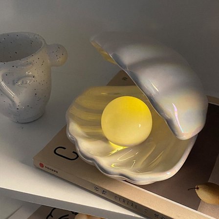 Skjell Perle Lys LED Nattelys Perle i Skjell Nattelys Lampe Bordlampe for Barnerom Soverom Stue, HvitBY