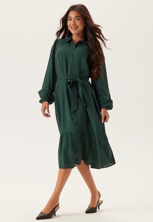 Happy Holly - Midi Shirt Dress - Kläder - - Bubbleroom