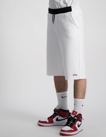 BOSS BERMUDA SHORTS Hvit Shorts Gutt - Kids Brand Store