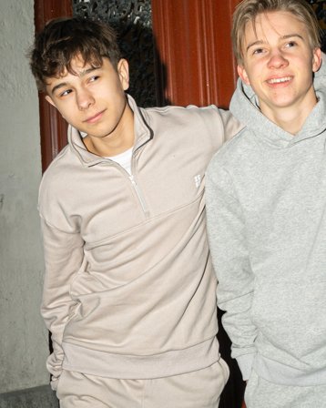 Zeke Essential Chest Print Half Zip Beige Genser Gutt - Kids Brand Store