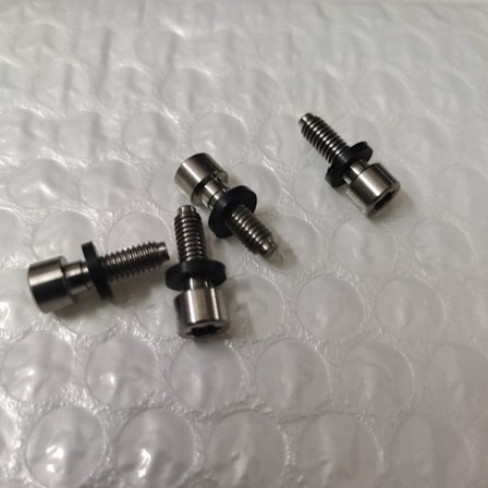 Golf M4 M6 sim stealth nro 1 puu väyläpuu rautapuu holkki ruuvi