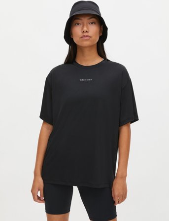 Röhnisch Court Loose Tee - Black - XS