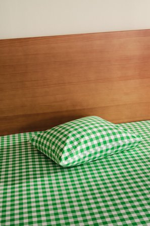 Jotex - Putetrekk Økologisk Limegrønn/naturhvit - LAUREN - Kjøp Putevar hos Jotex