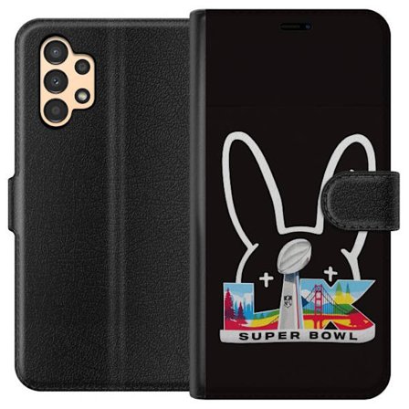 Kompatibel Tegnebogsetui til Samsung Galaxy A13 Bad Bunny portræt med åben skjorte, tatoveringer og krøllet hår i stilfuld modefotografering