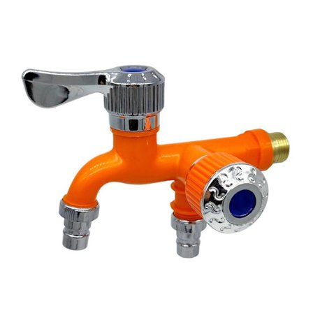 Universal hana Kaksinkertainen ulostuloliitin